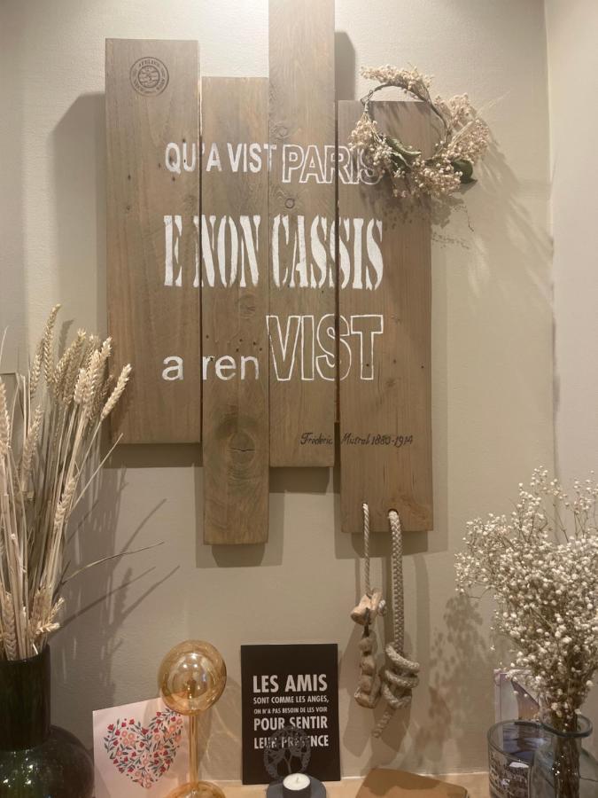 Au Coeur De Cassis Daire Dış mekan fotoğraf